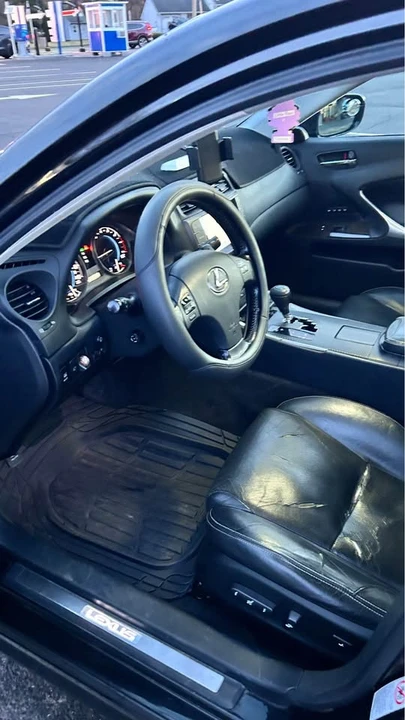 2009 Lexus IS 2nd Gen - Image 12 of 14