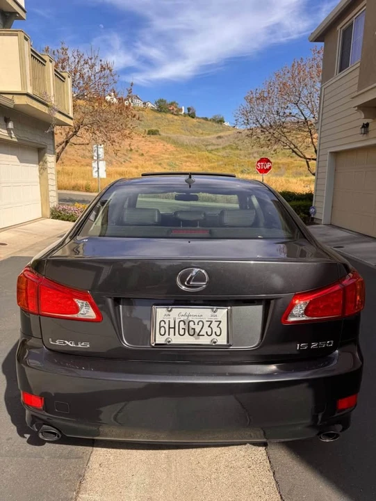 2009 Lexus IS 2nd Gen - Image 5 of 16