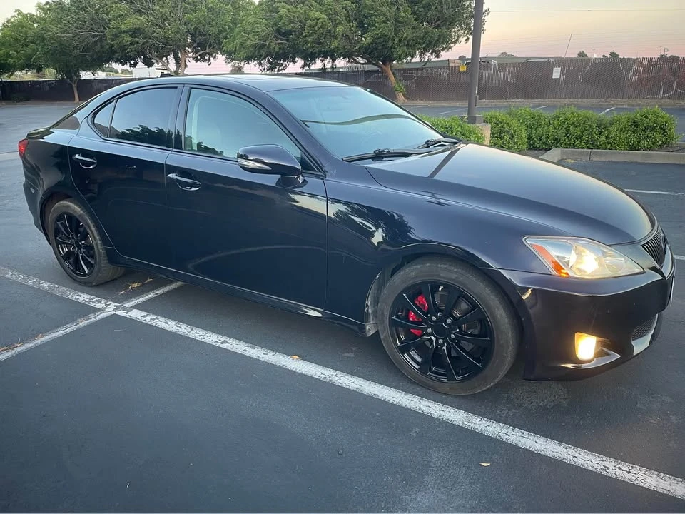 2009 Lexus IS 2nd Gen - Image 5 of 20