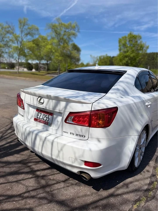 2009 Lexus IS 2nd Gen - Image 5 of 21