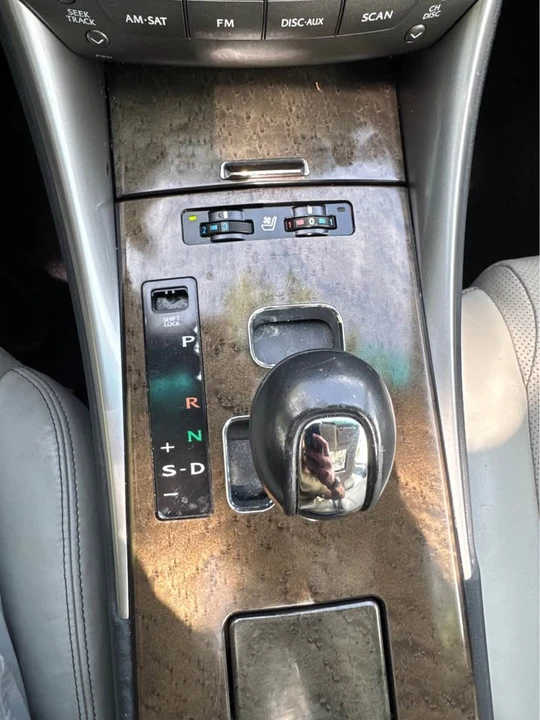 2009 Lexus IS 2nd Gen - Image 16 of 18