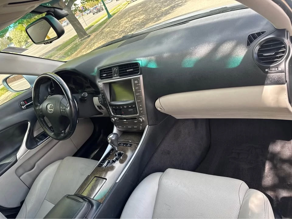 2009 Lexus IS 2nd Gen - Image 12 of 18