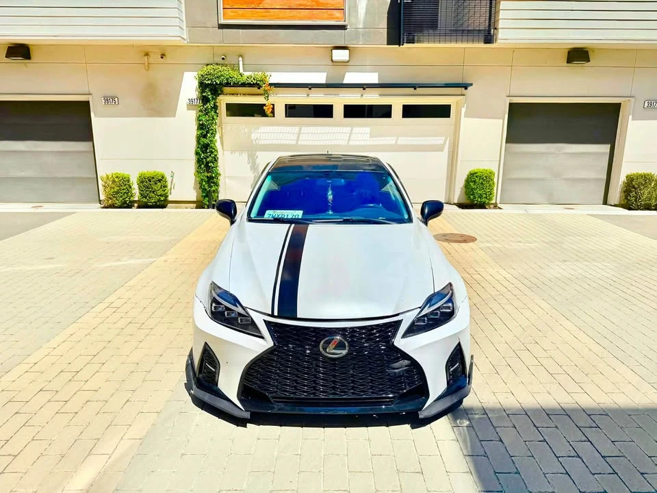 2009 Lexus IS 2nd Gen - Image 2 of 11