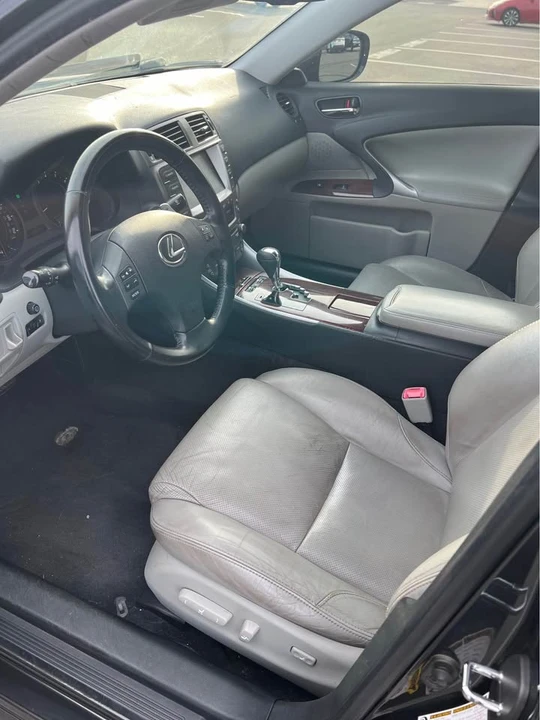 2009 Lexus IS 2nd Gen - Image 7 of 12