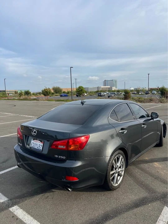 2009 Lexus IS 2nd Gen - Image 4 of 12