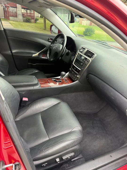 2009 Lexus IS 2nd Gen - Image 8 of 13