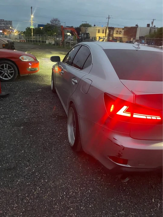 2009 Lexus IS 2nd Gen - Image 3 of 12