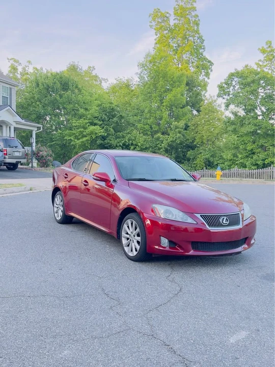 2009 Lexus IS 2nd Gen - Image 2 of 11