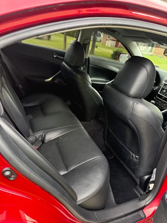 2009 Lexus IS 2nd Gen - Image 9 of 13