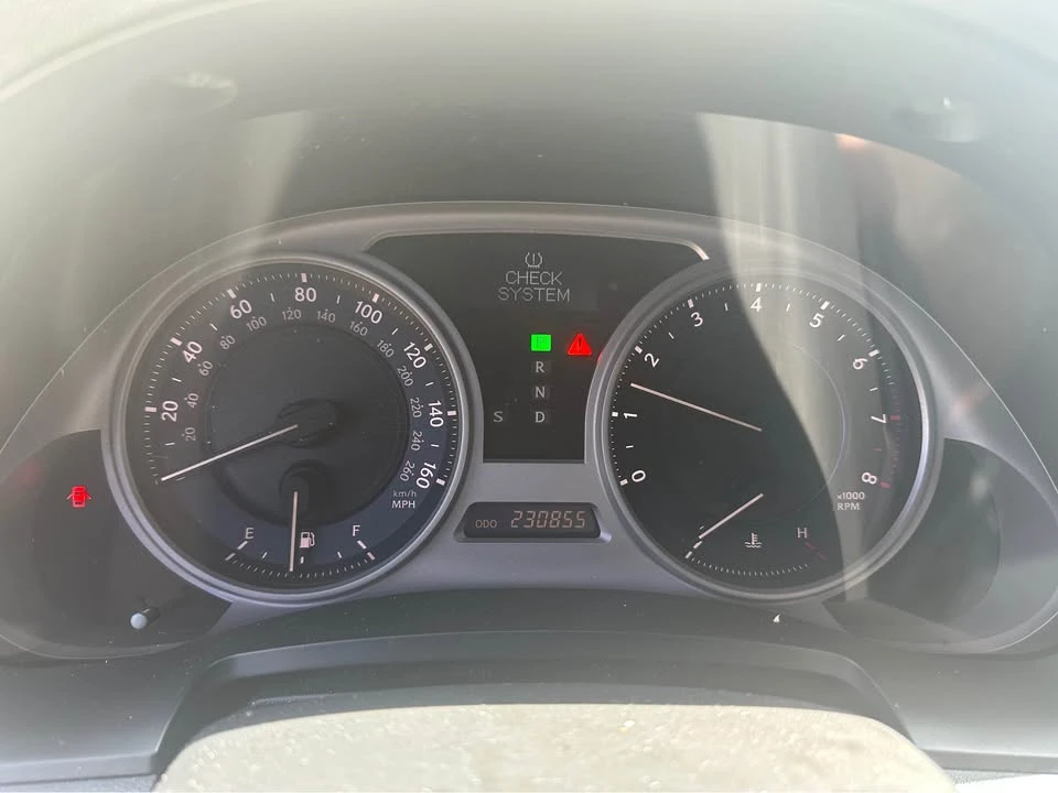 2009 Lexus IS 2nd Gen - Image 8 of 9