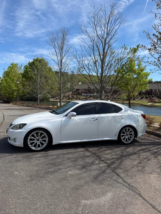 2009 Lexus IS 2nd Gen - Image 4 of 21