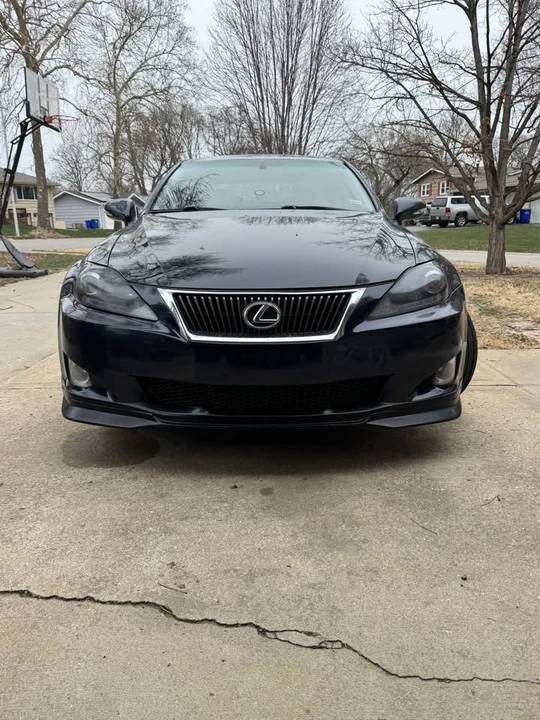 2009 Lexus IS 2nd Gen - Image 8 of 13