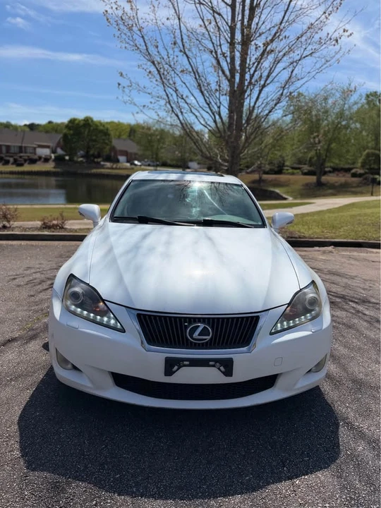 2009 Lexus IS 2nd Gen - Image 19 of 21