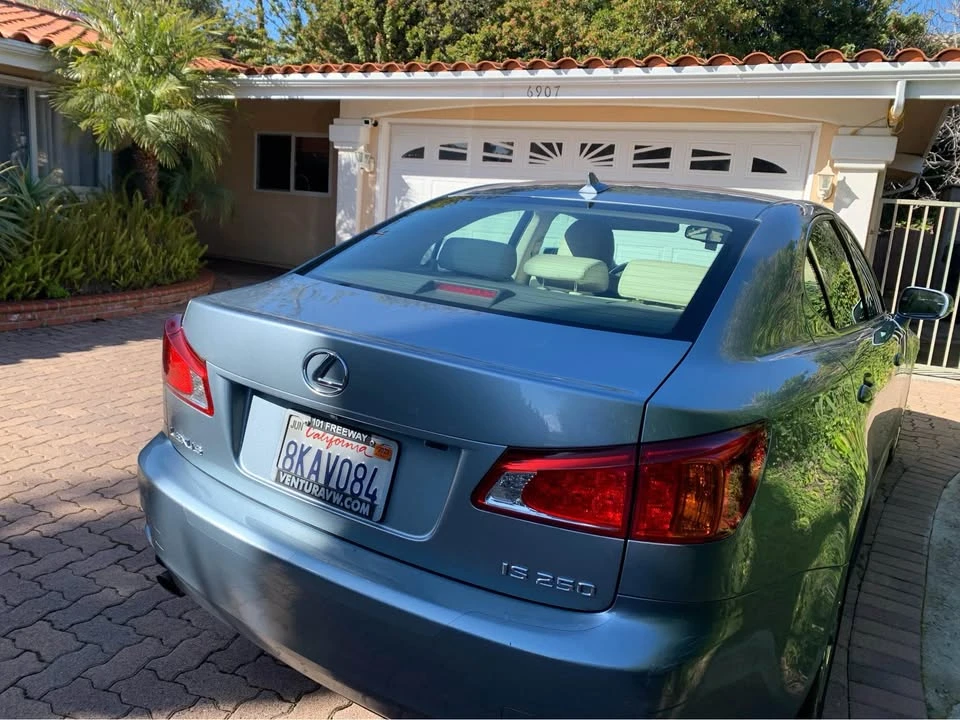 2009 Lexus IS 2nd Gen - Image 4 of 15