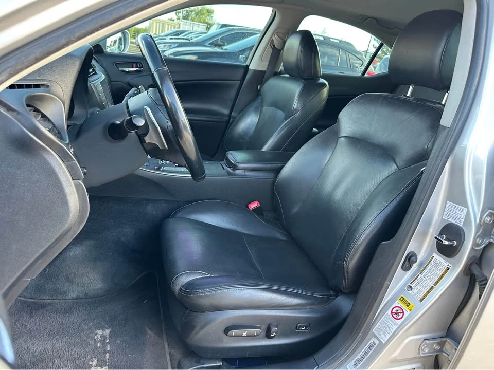 2009 Lexus IS 2nd Gen - Image 12 of 20