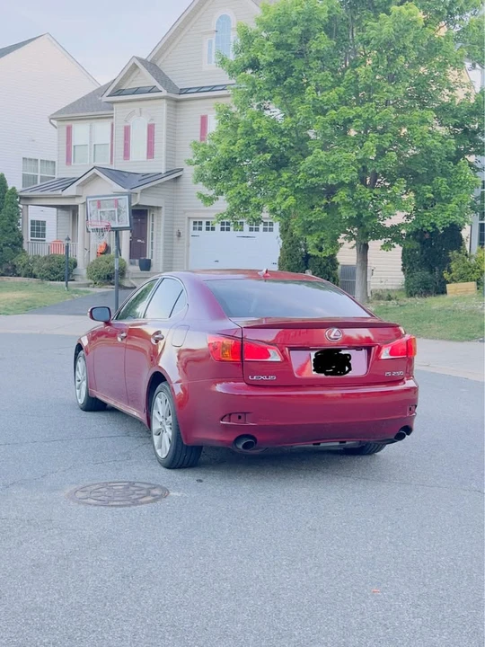 2009 Lexus IS 2nd Gen - Image 6 of 11