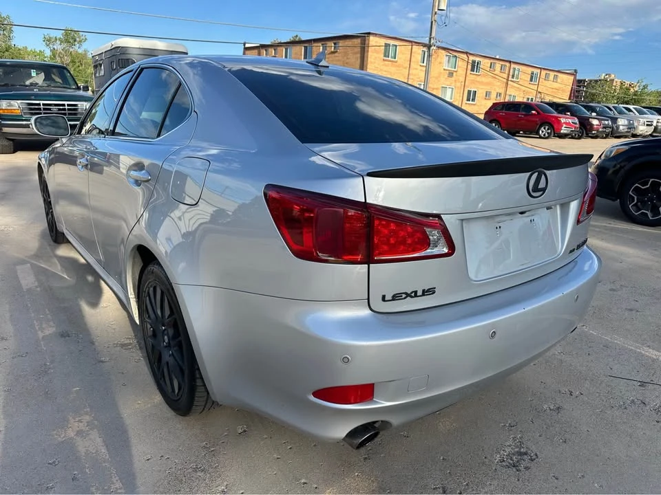 2009 Lexus IS 2nd Gen - Image 5 of 20