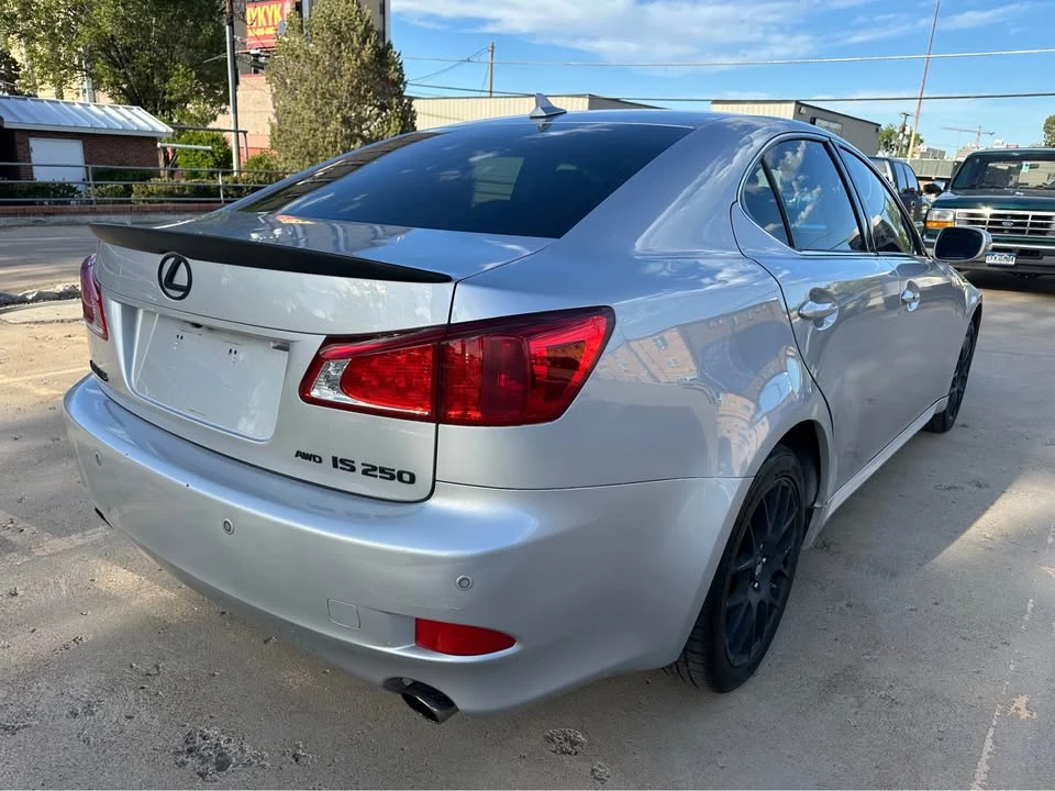 2009 Lexus IS 2nd Gen - Image 7 of 20