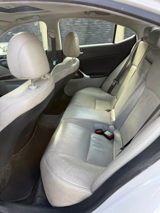 2009 Lexus IS 2nd Gen - Image 6 of 10