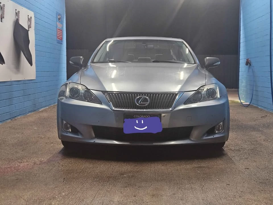 2009 Lexus IS 2nd Gen - Image 2 of 10