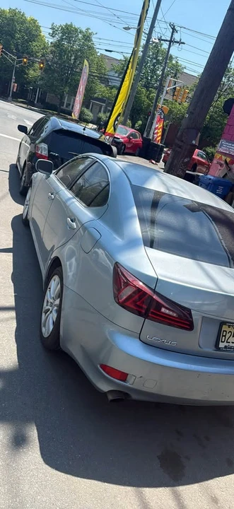 2009 Lexus IS 2nd Gen - Image 4 of 4