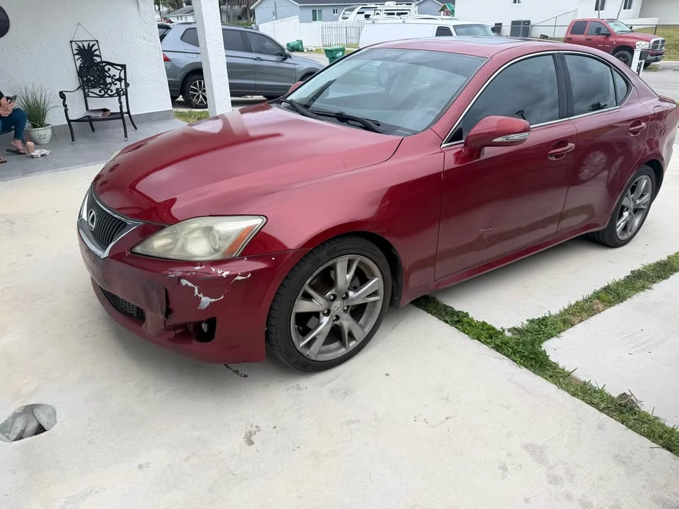 2009 Lexus IS 2nd Gen - Image 3 of 4