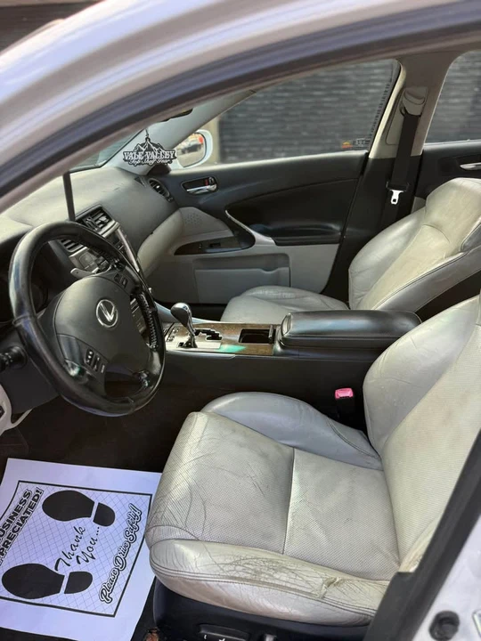 2009 Lexus IS 2nd Gen - Image 5 of 10