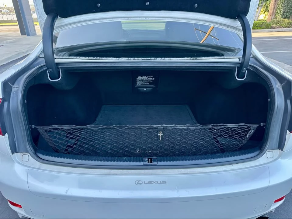 2009 Lexus IS 2nd Gen - Image 12 of 20