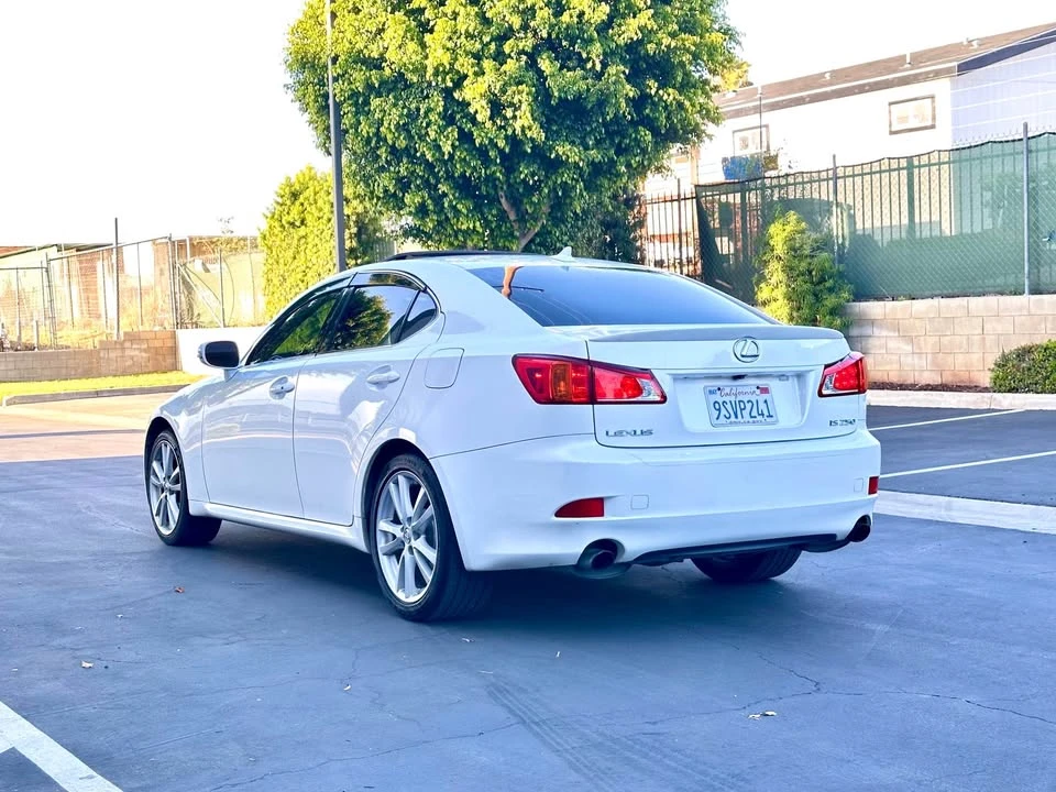 2009 Lexus IS 2nd Gen - Image 5 of 20