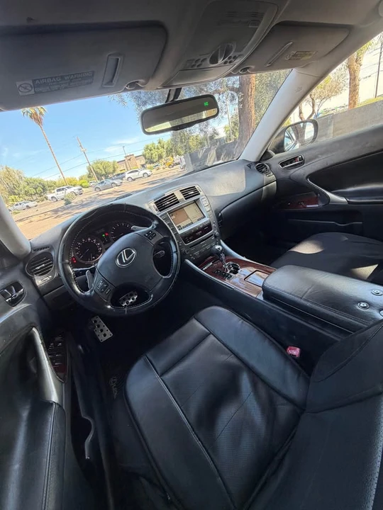 2009 Lexus IS 2nd Gen - Image 15 of 17