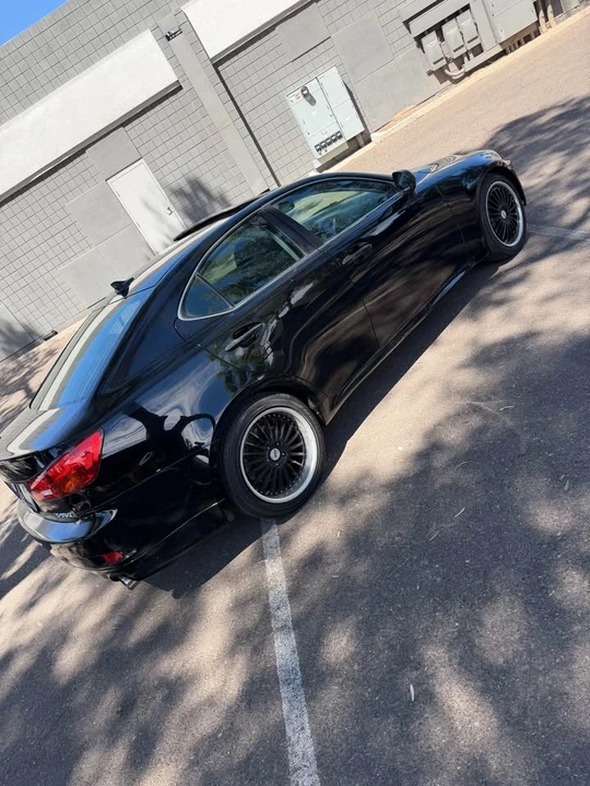 2009 Lexus IS 2nd Gen - Image 6 of 17