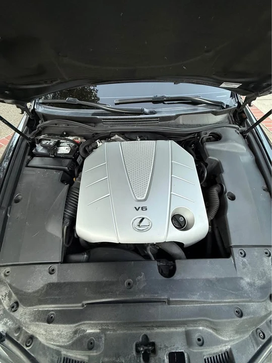 2009 Lexus IS 2nd Gen - Image 14 of 17