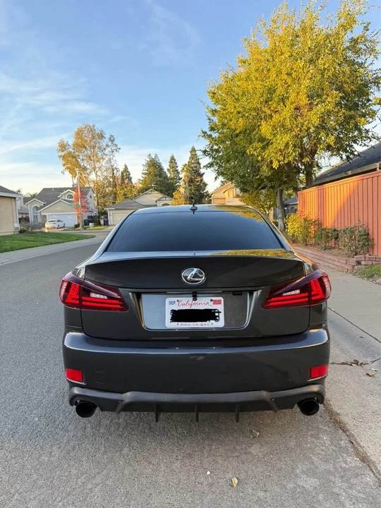 2009 Lexus IS F 2nd Gen - Image 4 of 15