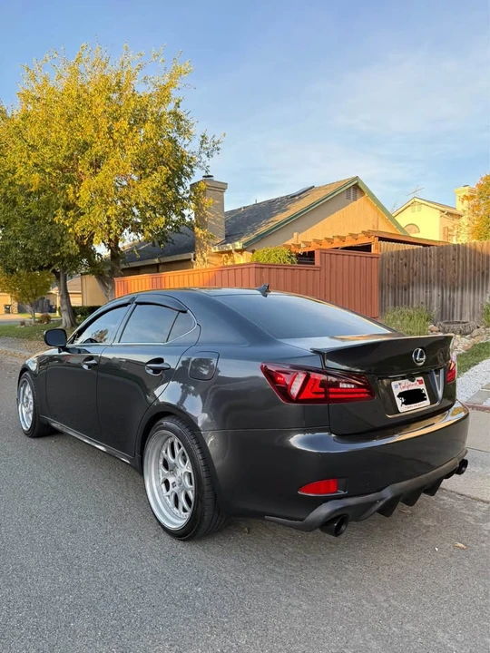 2009 Lexus IS F 2nd Gen - Image 5 of 15