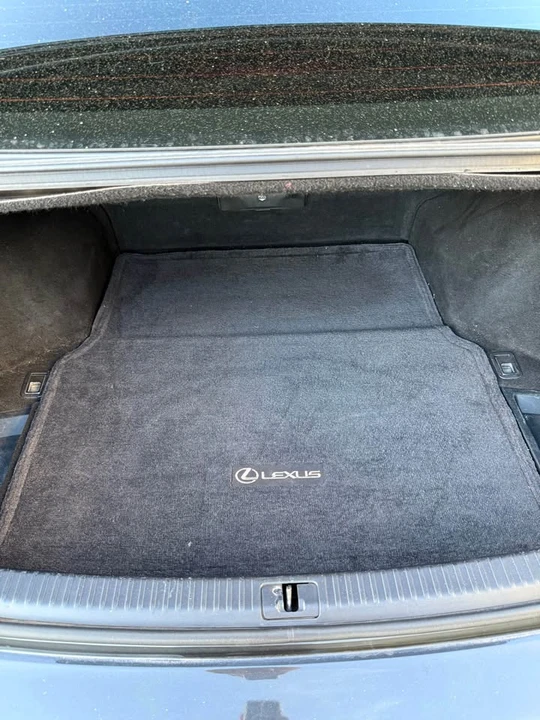 2009 Lexus IS F 2nd Gen - Image 11 of 15