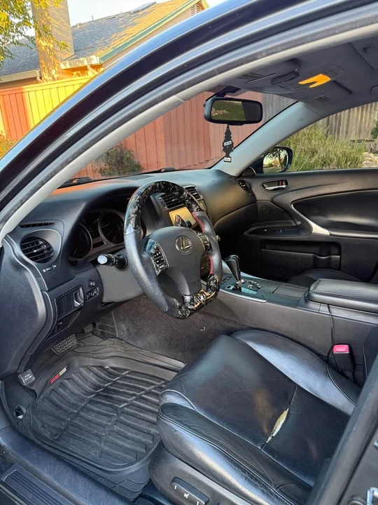 2009 Lexus IS F 2nd Gen - Image 7 of 15