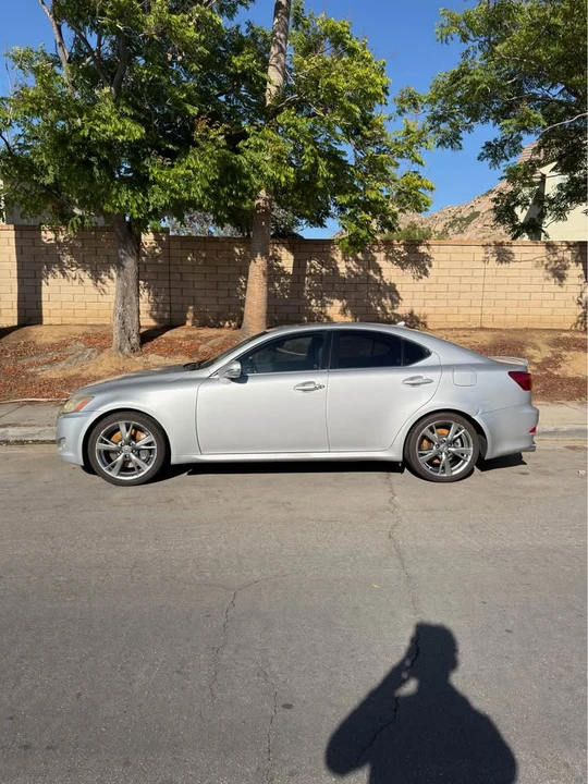 2009 Lexus IS 2nd Gen - Image 2 of 18