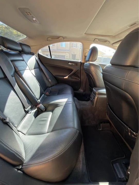 2009 Lexus IS 2nd Gen - Image 15 of 18