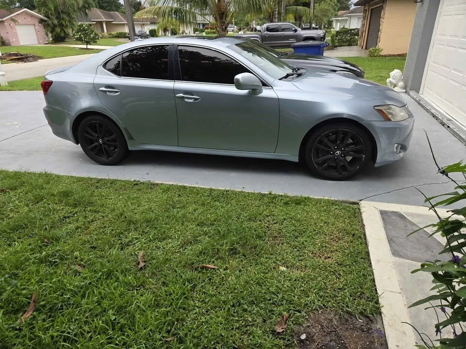 2009 Lexus IS 2nd Gen - Image 10 of 10