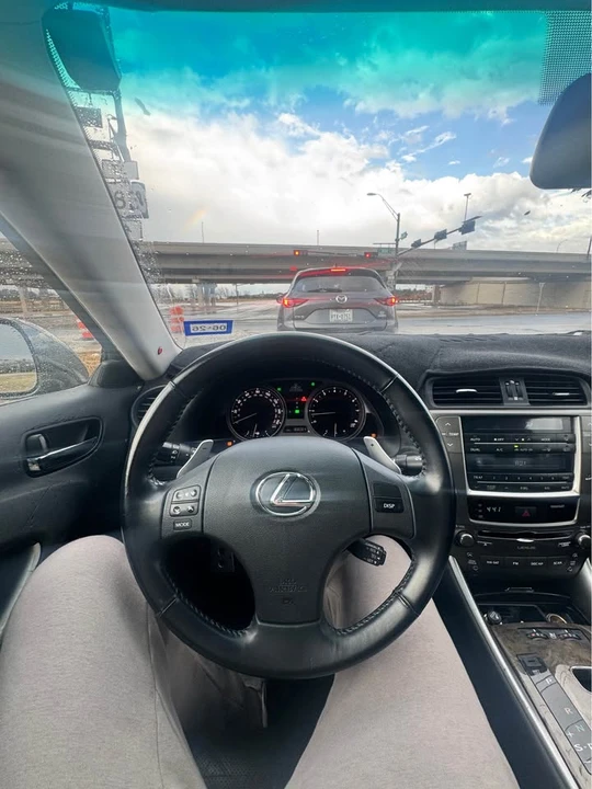 2009 Lexus IS 2nd Gen - Image 4 of 4