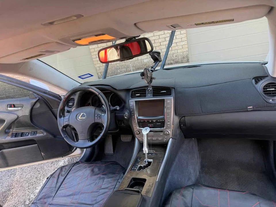 2009 Lexus IS 2nd Gen - Image 8 of 9