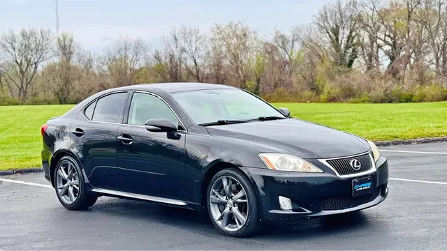 2009 Lexus IS 350 Sedan 4D