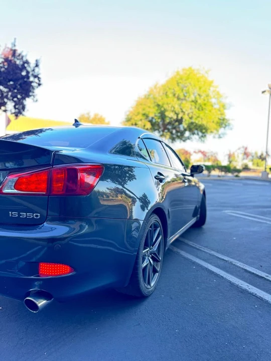 2009 Lexus IS 2nd Gen - Image 5 of 20
