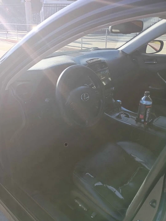 2009 Lexus IS 2nd Gen - Image 4 of 6