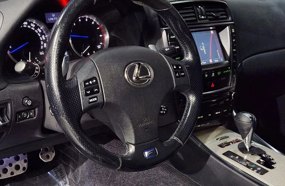 2009 Lexus IS F 2nd Gen - Image 11 of 20