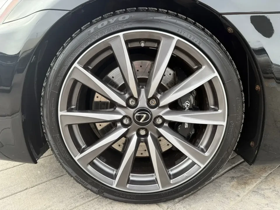 2009 Lexus IS F 2nd Gen - Image 11 of 12