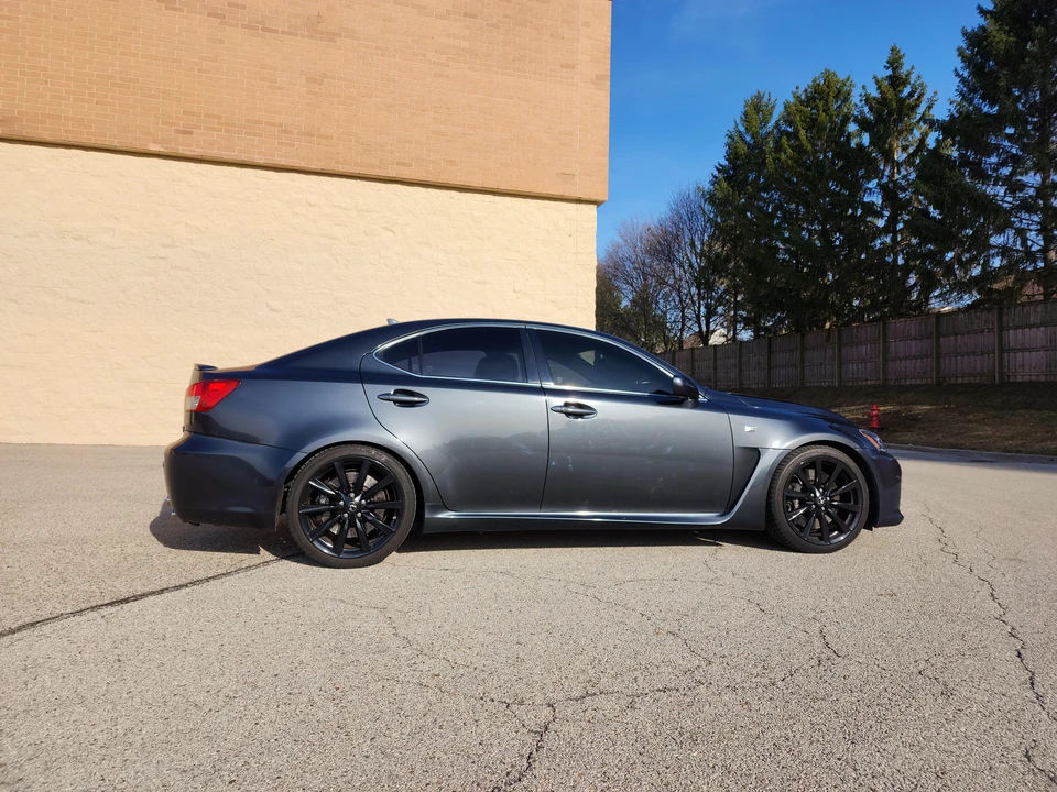 2009 Lexus IS F 2nd Gen - Image 23 of 31