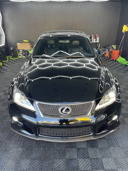 2009 Lexus IS F 2nd Gen - Image 24 of 31