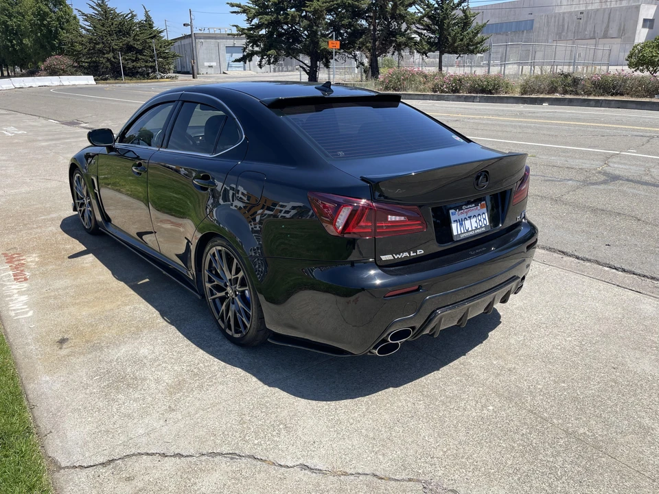 2009 Lexus IS F 2nd Gen - Image 10 of 31