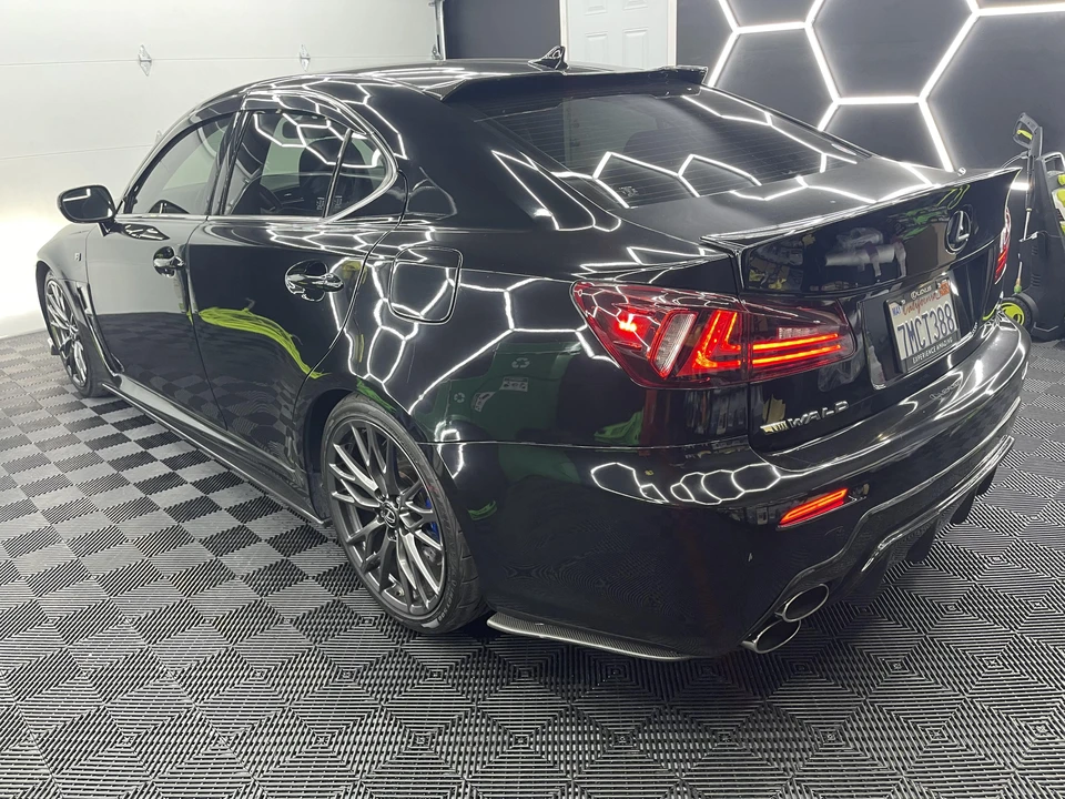 2009 Lexus IS F 2nd Gen - Image 29 of 31